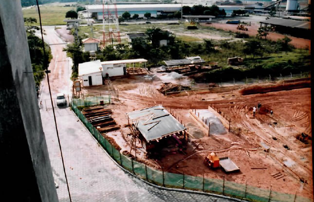 1999 - Vista aérea do canteiro de obras