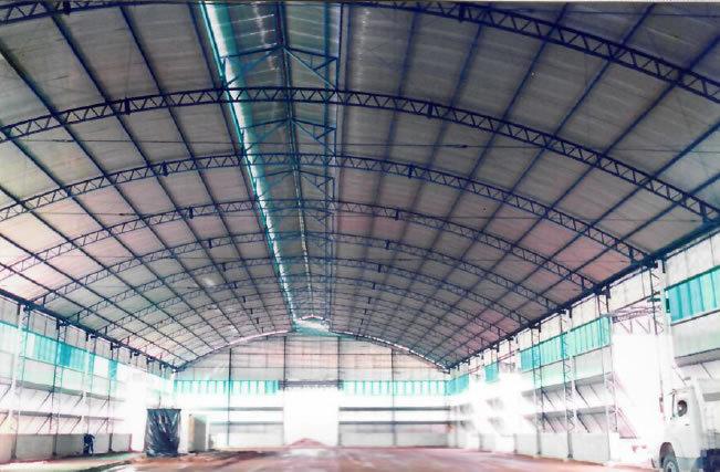 1999 - Vista interna da obra (frente para os fundos)