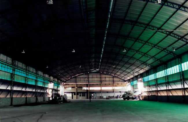 1999 - Vista interna do galpão