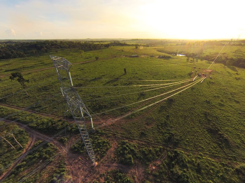 Lançamento de cabos Alubar no Projeto Teles Pires