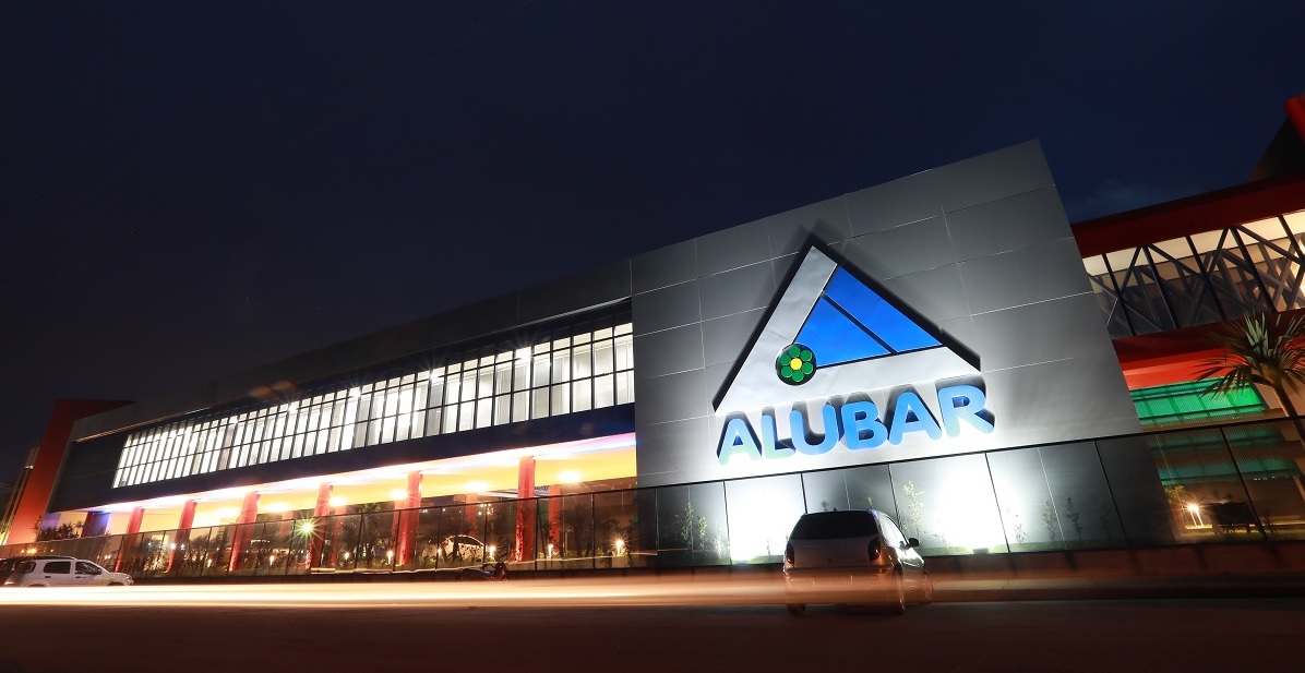 2017 - Novos horizontes. Alubar inaugura a unidade Alubar CopperTec ® em São Paulo e aprovada a planta para expansão da fábrica, em Barcarena. Em dezembro foi concluído o upgrade do Laminador 1.